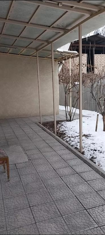 56 м², 3 комнаты, Забор, огорожен