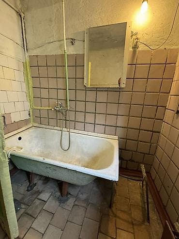 район тэц: 📍 В Районе Вефа центр Бишкека ⭐ Цена ниже рынка!!! 🛏️ Однушка 🏠 — 3