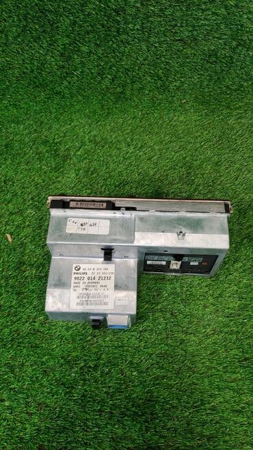 e39: Монитор 4:3 / 4 на 3 / 4/3 / 4х3 / 4x3 бортовой монитор / 65 52 8 372 — 3