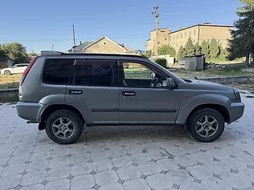 Nissan X-Trail: 2003 г., 2 л, Автомат, Бензин, Кроссовер — 4