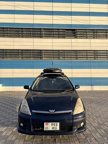 Toyota WISH: 2003 г., 2 л, Автомат, Бензин, Универсал