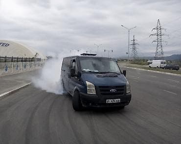 транзит купить: Легкий грузовик, Ford, 2 т, Б/у — 1