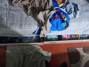 велосипед с амортизатором: Двухъярусная детская кровать, Б/у, ЛДСП, цвет - Коричневый — 9