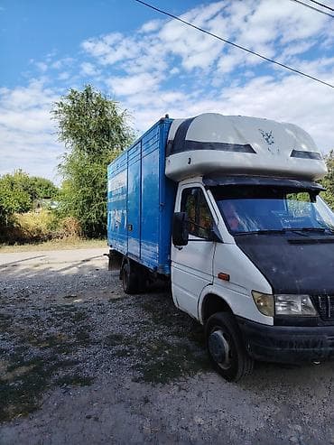 мото бокс: Грузовой фургон Mercedes-Benz (кабина Sprinter/Transporter) - Тип — 6