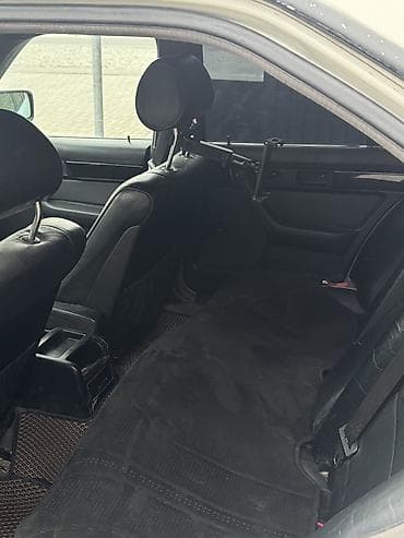 tesla model 3: BMW 540: 1993 г., 4.4 л, Механика, Бензин, Седан — 9