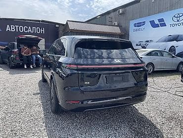 lider auto: Lixiang L7: 2024 г., Электромобиль, Кроссовер — 2