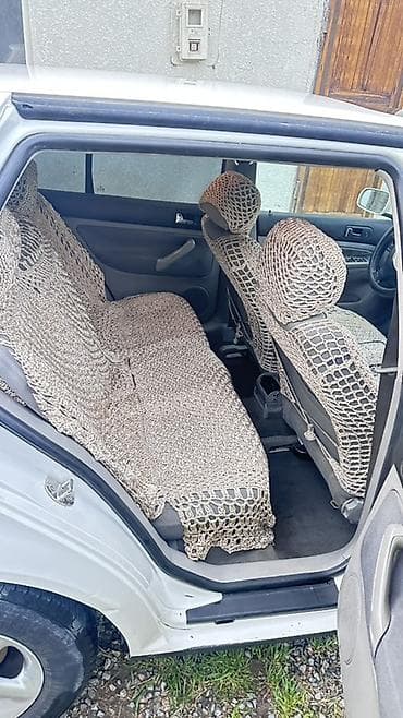 жук машина: Volkswagen Golf: 1998 г., 1.6 л, Автомат, Бензин, Хэтчбэк — 7