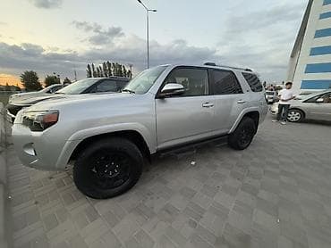 range rove: Toyota 4Runner: 2022 г., Внедорожник — 2