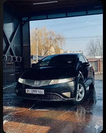 Honda Civic: 2008 г., Ручные, Хэтчбэк