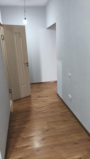 Продажа квартир: 2 комнаты, 53 м², 106 серия улучшенная, 1 этаж, Косметический ремонт — 4
