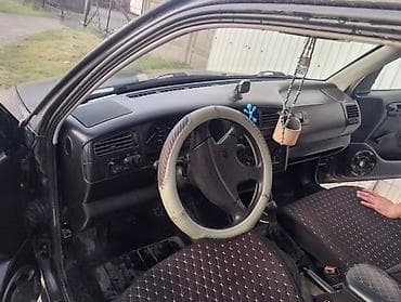 картошка семенная: Volkswagen Golf: 1993 г., 1.6 л, Механика, Бензин, Хэтчбэк — 4