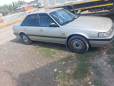 mazda 321: Mazda 626: 1991 г., 2 л, Автомат, Бензин, Седан — 1
