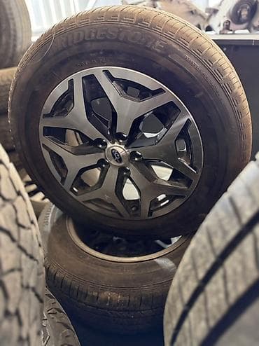 Колеса в сборе 225 / 60 / R 17, Всесезонная, Б/у, Комплект, Легковые, Литые, отверстий - 5