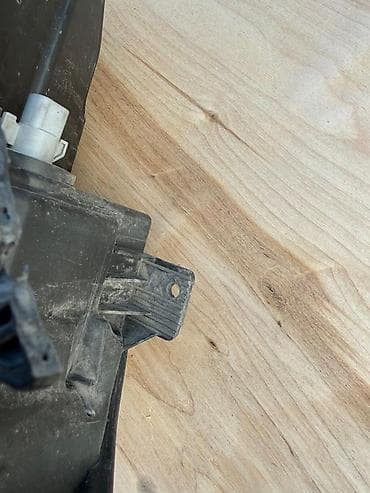 eagle eyes: Передняя левая фара Chevrolet 2018 г., Б/у, Оригинал — 2