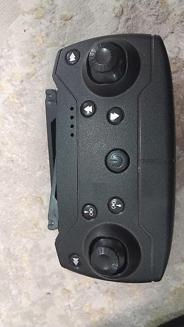 колонка блютуз маленькая: Складной квадрокоптер с пультом ДУ в комплекте Описание: - Компактный — 4