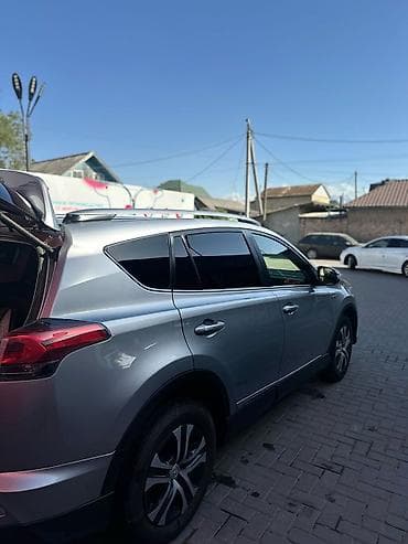 rav4 2023: Toyota RAV4: 2017 г., Вариатор, Гибрид, Кроссовер — 2