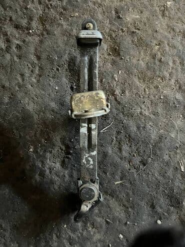 ниссан цефиро а32: Nissan Cefiro A33 ограничитель двери, Ниссан цефиро А33 дверной — 2