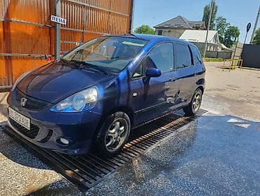 honda hit: Honda Fit: 2004 г., Механика, Бензин, Хэтчбэк — 2