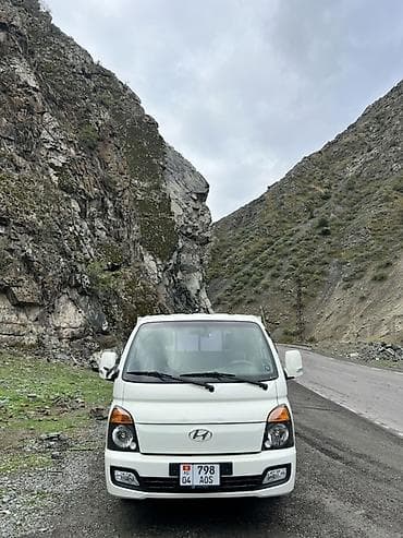 Hyundai Porter: 2017 г., 2.5 л, Автомат, Дизель