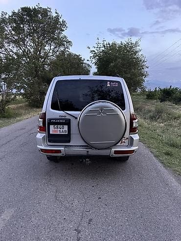 mini jack: Mitsubishi Pajero: 2001 г., 3.2 л, Автомат, Дизель, Внедорожник — 2