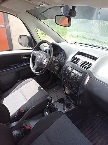 Транспорт: Suzuki SX4: 2009 г., 1.6 л, Механика, Бензин — 3