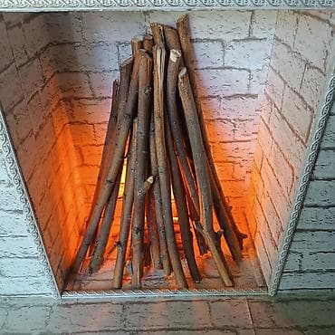 камин с эффектом живого огня: Электрокамин Напольный, Имитация кирпичной кладки — 4