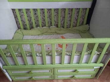 Турецкая кровать с маятником с постелью, идеальное состояние, брала за