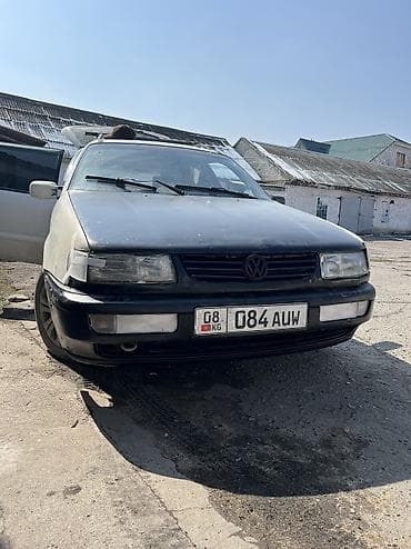 Volkswagen Passat: 1992 г., 2 л, Механика, Бензин, Универсал — 3