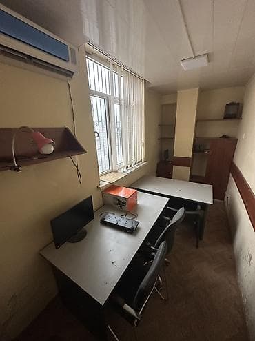 склад продажа: Большой склад 100кВ и ещё отдельно сзади дверь есть вход в офис с — 4