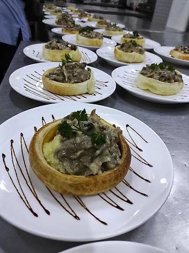 сезар чач: Көчмө банкеттер | Ашпозчулар — 6