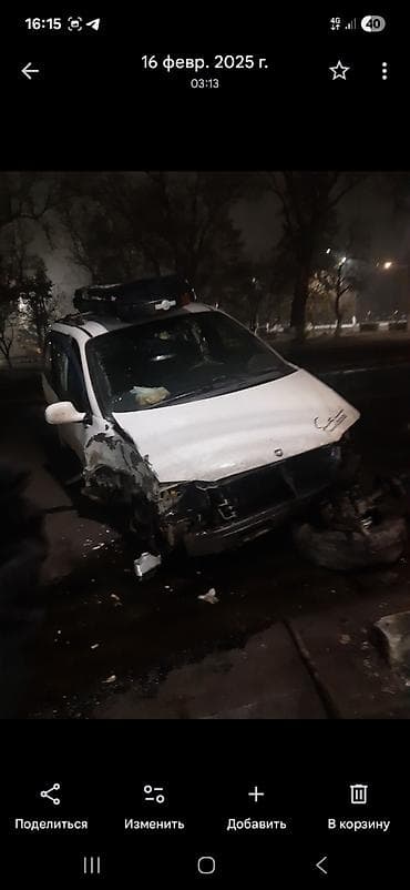 x5 e53: Dodge Caravan/Grand Caravan, белый минивэн, бензиновый. Автомобиль — 1