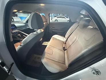 Транспорт: Hyundai Elantra: 2020 г., 1.6 л, Автомат, Бензин, Седан — 8