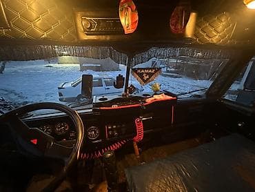 Тягач, Камаз, Бортовой