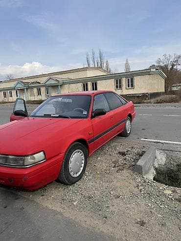 mazda 326: Mazda 626: 1991 г., 2.2 л, Механика, Бензин, Хэтчбэк — 5
