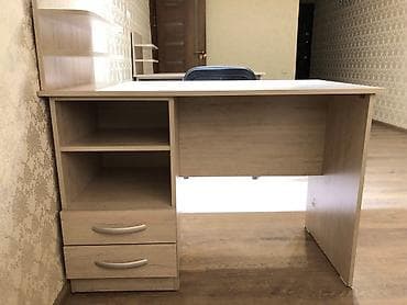 Новый маникюрный стол