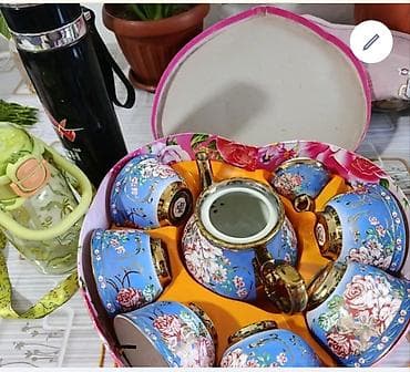Чайный набор в подарочной коробке + 2 шт. термос Состав: - чайник с lalafo.kg да Чайный набор в подарочной коробке + 2 шт. термос Состав: - чайник с
