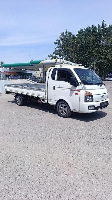для круп: Hyundai Porter II бортовой малотоннажный грузовик свежий пригнан борт — 2