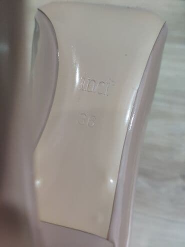 inci: Продаю б/у туфли цвета нюд турецкой фирмы Inci. Одеты один раз. Размер — 3