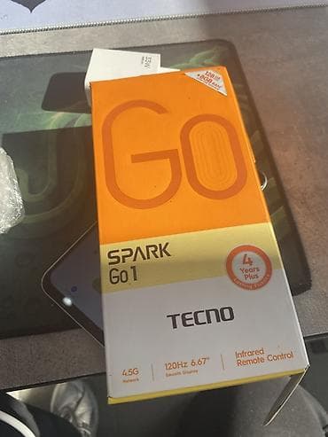 машинка моно: Tecno Spark Go, 128 ГБ, цвет - Белый — 3