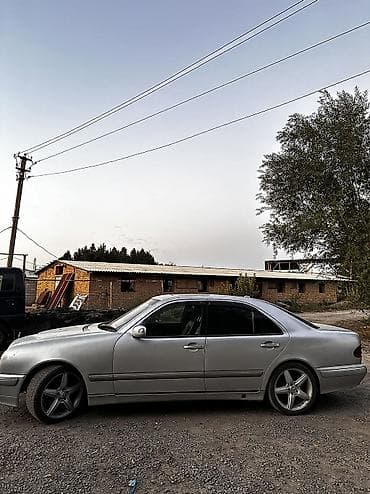 Mercedes-Benz E-Class: 2001 г., 3.2 л, Автомат, Дизель, Седан — 10