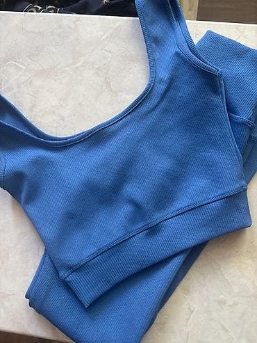 Спортивный комплект для тренировок (топ + легинсы) - Цвет: глубокий