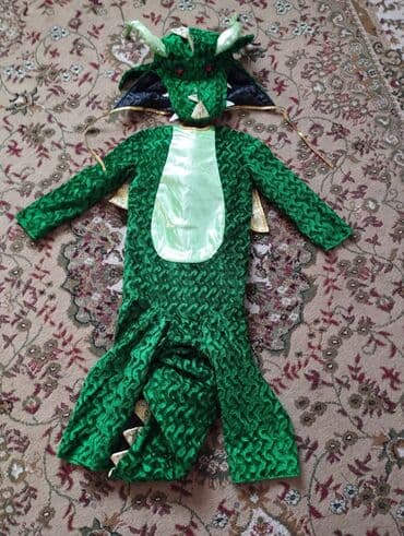 Сдаю на прокат по 300с. 
дракон 4-5л
гномик 3-4г
Санта 🎅 4-5-6л