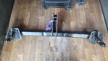 поперечина: Фаркоп Для легковых авто Subaru, Б/у, Самовывоз — 1