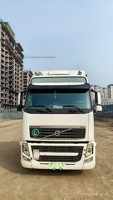 Транспорт: Сүйрөгүч, Volvo, 2012 г., Прицепсиз — 3