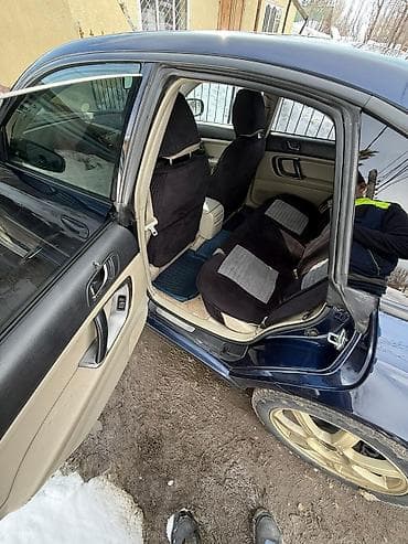 nissan cube авто: Subaru Legacy: 2004 г., Автомат, Седан — 9
