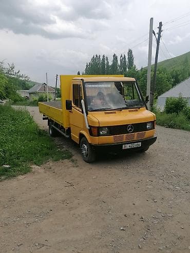 мерс 211 2 6: Грузовик, Mercedes-Benz, Стандарт, 3 т, Б/у — 3