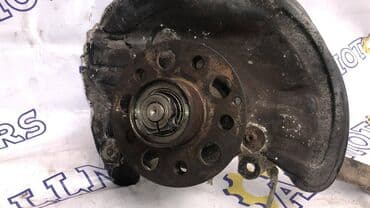 Передняя левая Ступица Mercedes-Benz Б/у, Оригинал