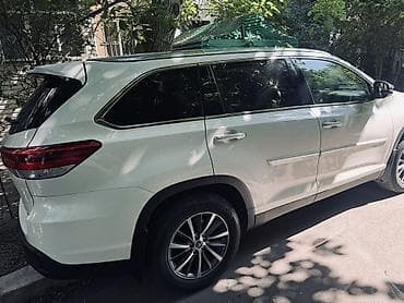 Toyota Highlander: 2019 г., 3.5 л, Автомат, Бензин, Кроссовер — 2