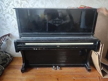 Продаётся срочно хорошее состояние год регулировку сделала — 2