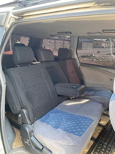 crv 2: Toyota Estima: 2002 г., 2.4 л, Ручные, Газ, Минивэн — 5